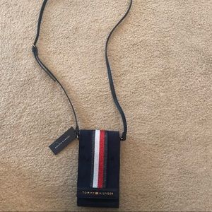 Tommy Hilfiger Crossbody Bag